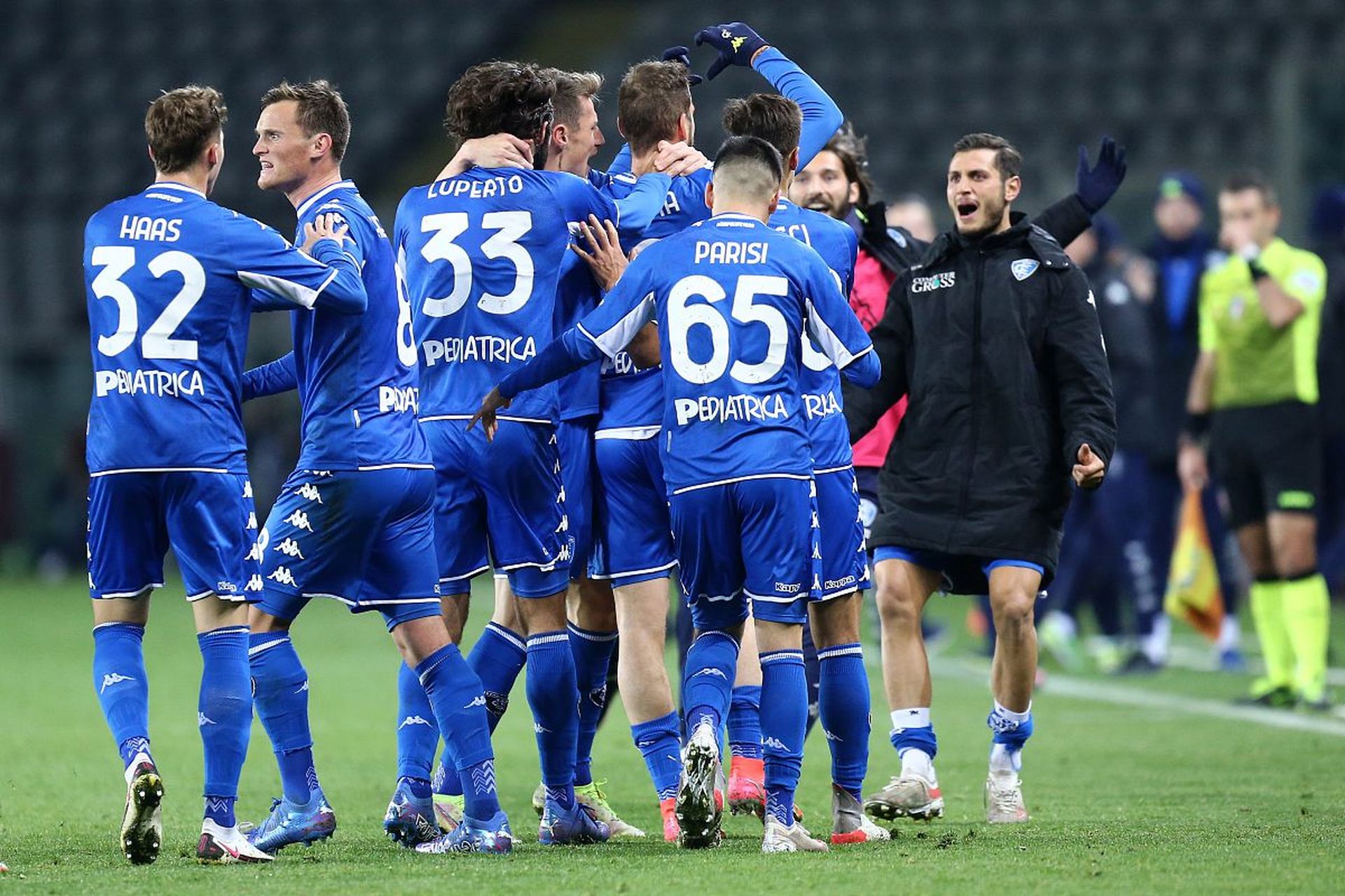 强的防守者 强的防守者